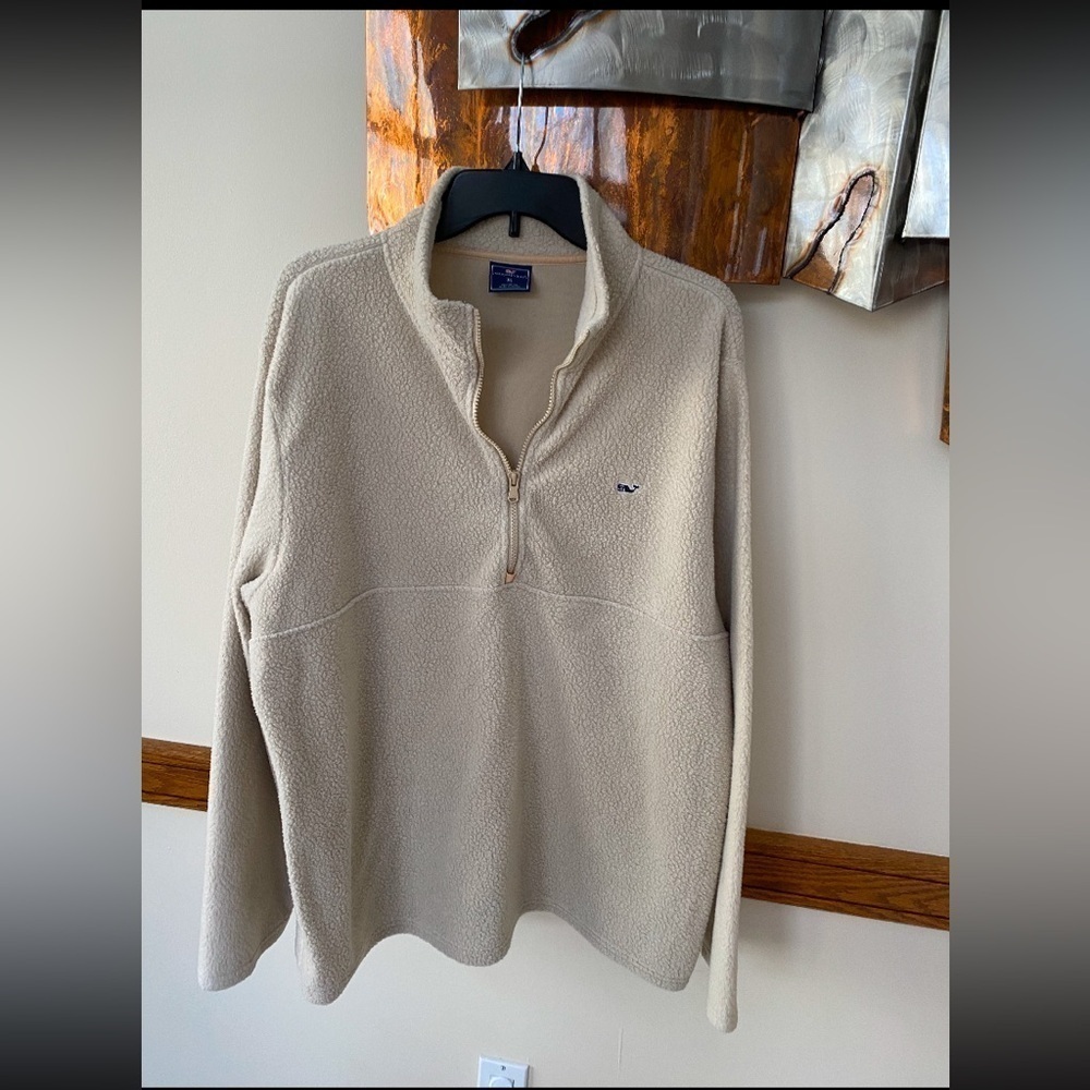 Vineyard Vines Men’s XL Sherpa Quarter Zip tan